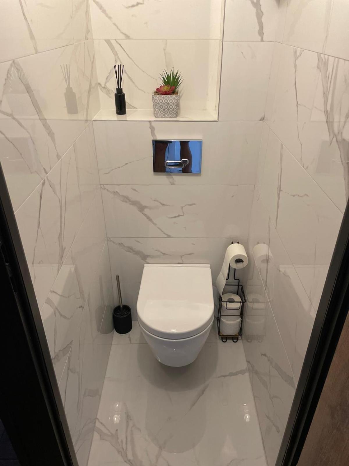 Mieszkanie Na Osiedlu Siedemsetlecia Uniejów Extérieur photo